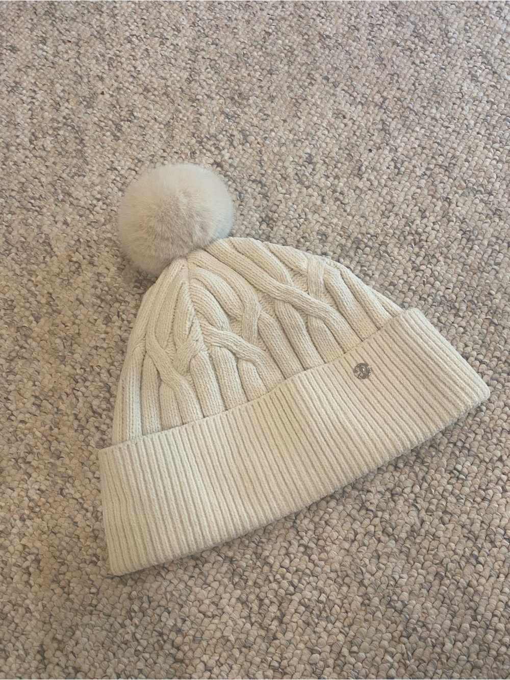 lululemon athletica Cable Knit Pom Beanie - Cream